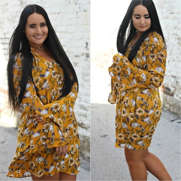 XHILARATION Floral Boho Bell Sleeve Dress Small - Picture 2 of 10